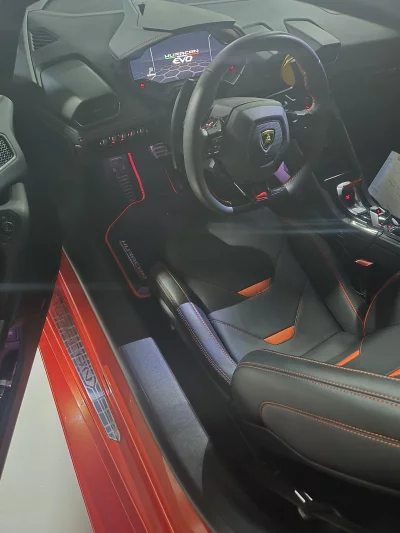 Lamborghini HURACAN