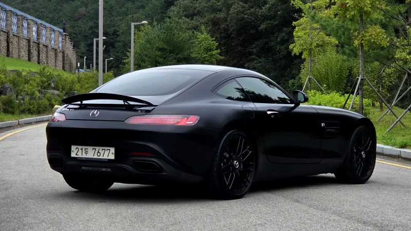Mercedes-Benz AMG GT