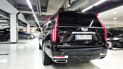 Cadillac Escalade