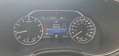 Nissan MAXIMA