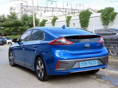Hyundai Ioniq