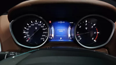 Maserati GHIBLI
