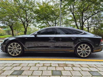 Audi A7