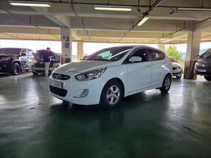 Hyundai Accent