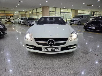 Mercedes-Benz SLK-Class