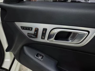 Mercedes-Benz SLK-Class