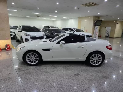 Mercedes-Benz SLK-Class