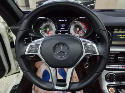 Mercedes-Benz SLK-Class