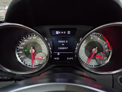 Mercedes-Benz SLK-Class