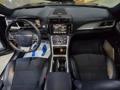 Lincoln CONTINENTAL