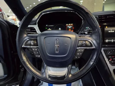Lincoln CONTINENTAL