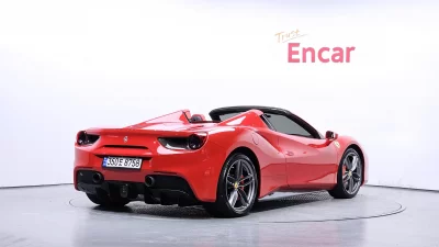 Ferrari 488