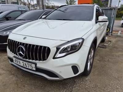 Mercedes-Benz GLA-Class