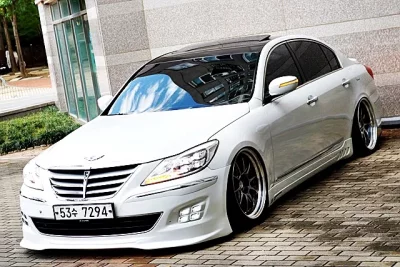 Hyundai Genesis