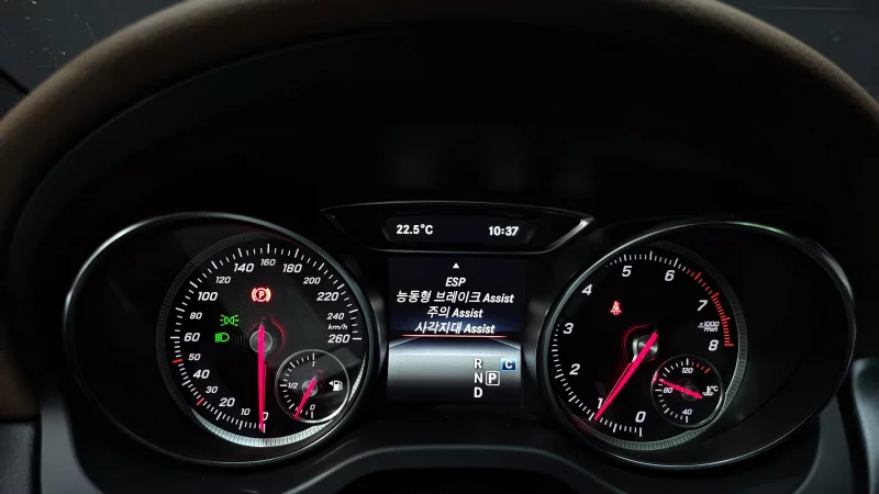 Mercedes-Benz GLA-Class