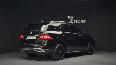 Mercedes-Benz M-class