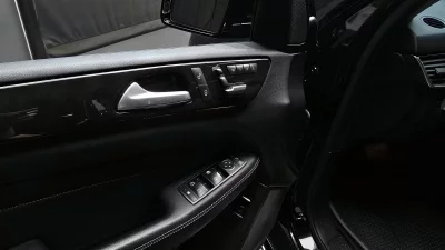 Mercedes-Benz M-class