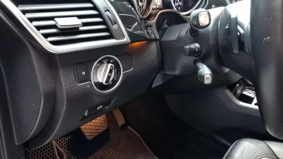 Mercedes-Benz M-class