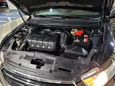 Ford TAURUS