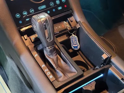 Ford TAURUS