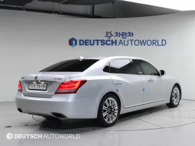 Hyundai Equus