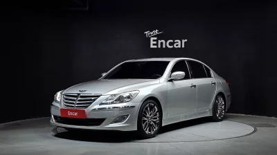 Hyundai Genesis