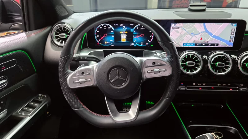 Mercedes-Benz GLB-Class