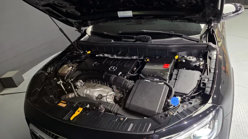 Mercedes-Benz GLB-Class