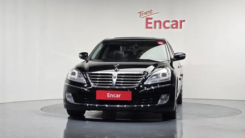 Hyundai Equus