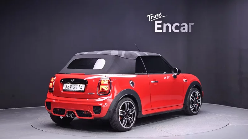 MINI Cooper Convertible
