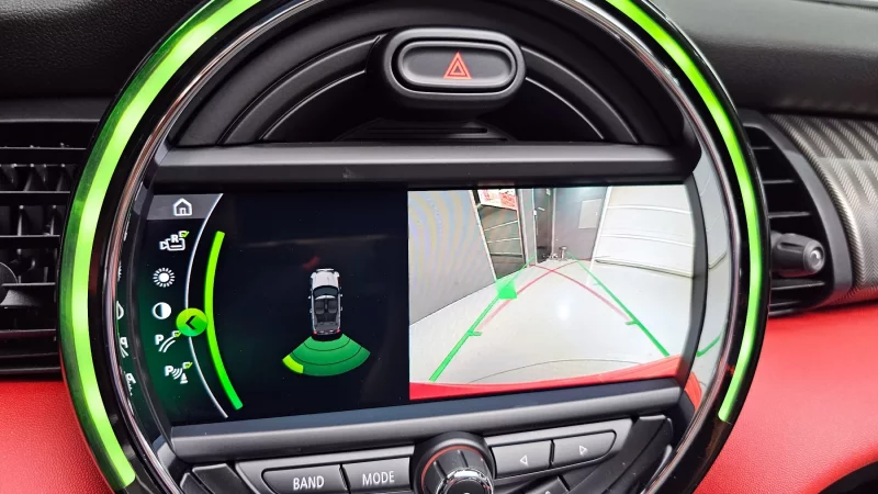 MINI Cooper Convertible