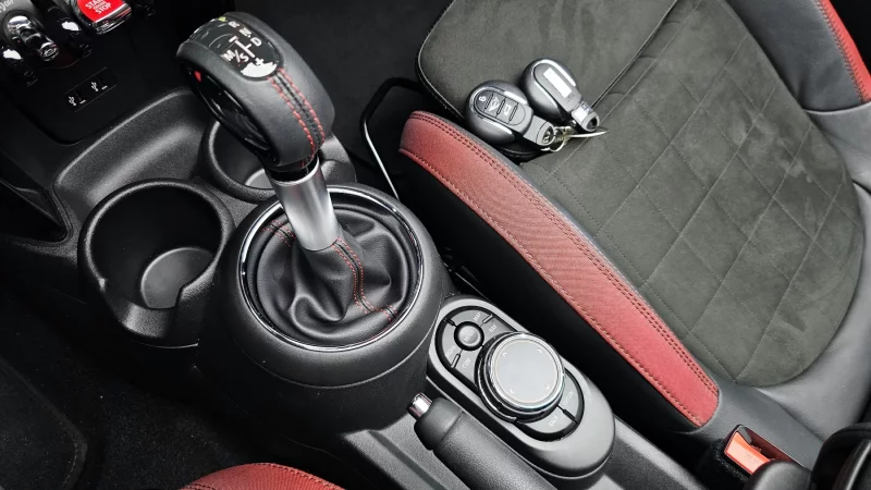 MINI Cooper Convertible