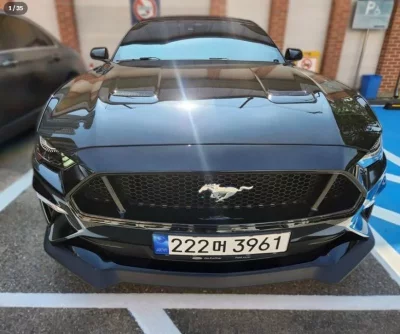 Ford MUSTANG