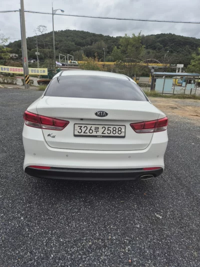 Kia K5
