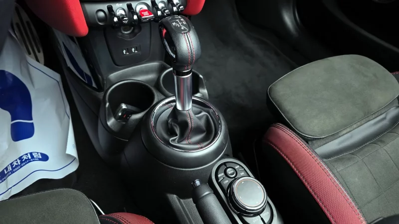 MINI Cooper Convertible