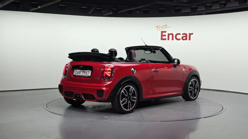 MINI Cooper Convertible