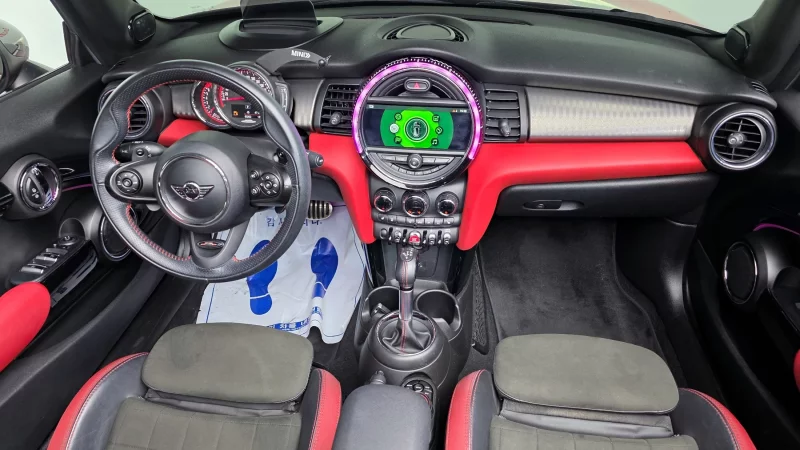 MINI Cooper Convertible