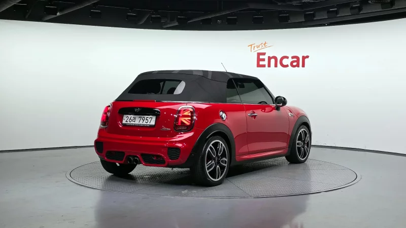 MINI Cooper Convertible