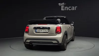 MINI Cooper Convertible