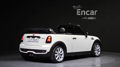 MINI Cooper Convertible