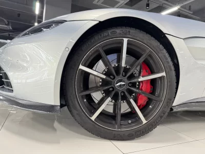 Astonmartin Vantage