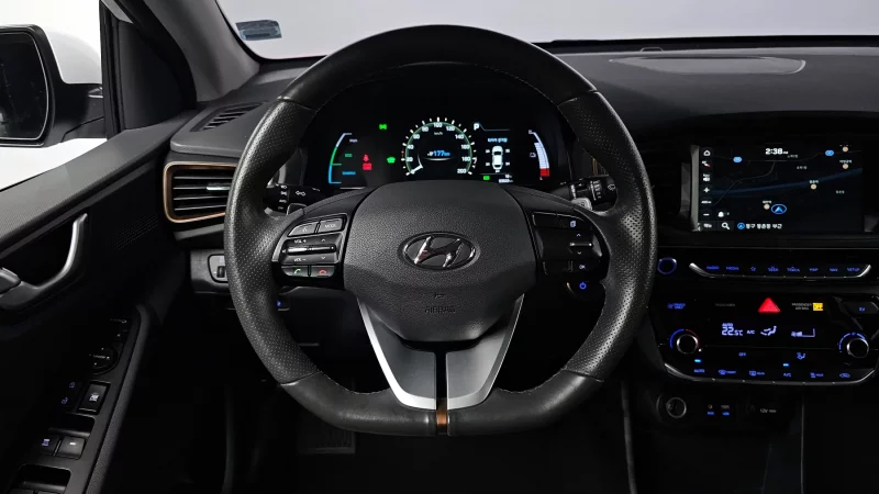 Hyundai Ioniq