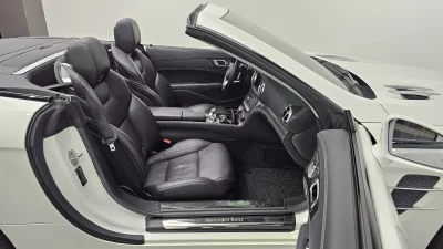 Mercedes-Benz SL-Class