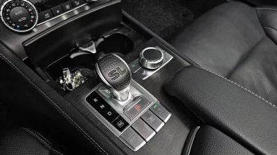 Mercedes-Benz SL-Class