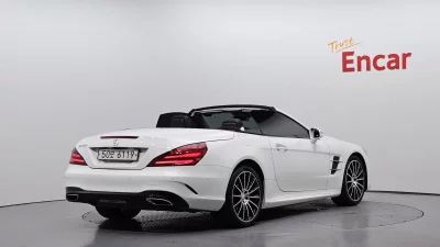 Mercedes-Benz SL-Class