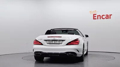 Mercedes-Benz SL-Class