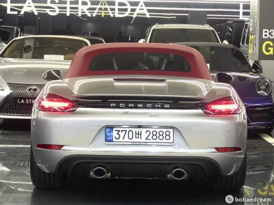 Porsche 718