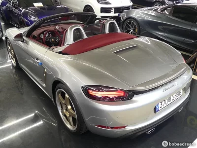 Porsche 718