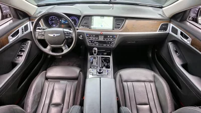Hyundai Genesis