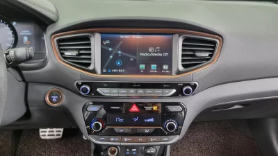 Hyundai Ioniq